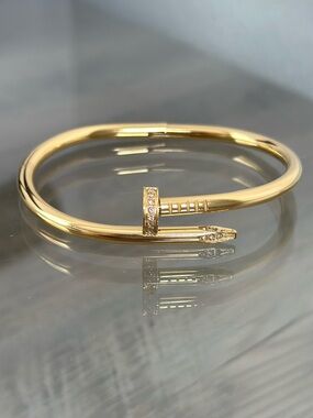 Gold Filled Nail-Style Crystal Accent Bangle Bracelet